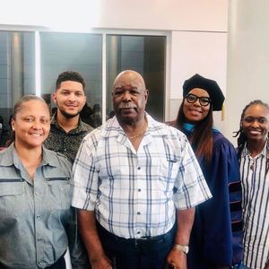 Meet your Posher, Kim